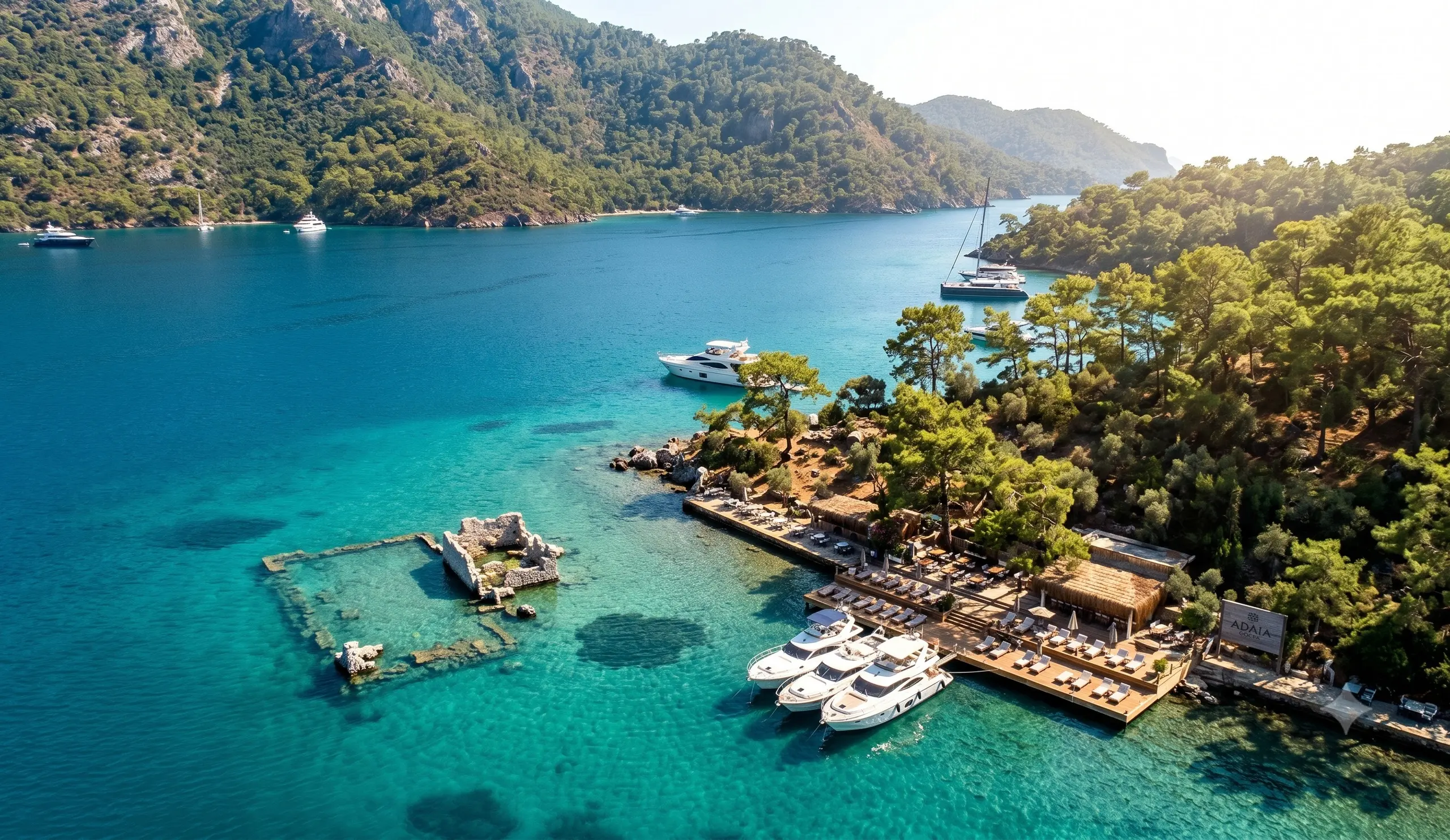 Kleopatra Hamam Koyu Adaia Göcek Green Go Beach